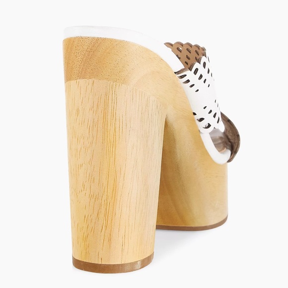 Veronica Beard “Gaynor” Sandals. Ladies 9.5. - Picture 3 of 15